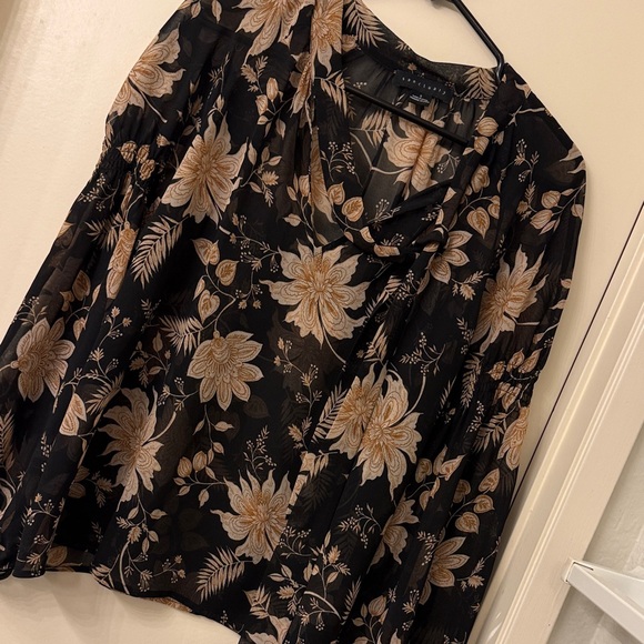 Sanctuary Tops - Sanctuary Black and Cream Floral Blouse - Size Small